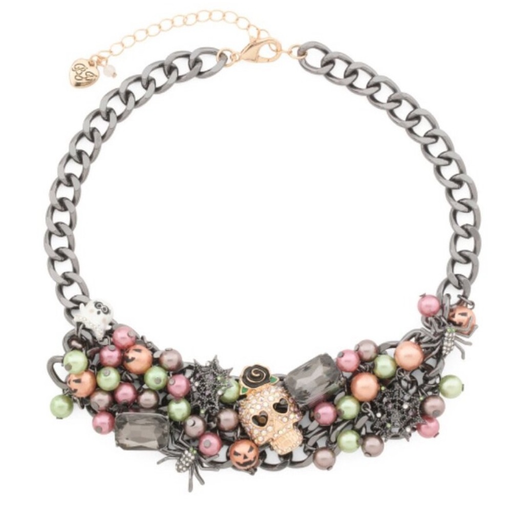 NWT Betsey Johnson Skull Ghost Halloween Statement Necklace - Picture 1 of 4